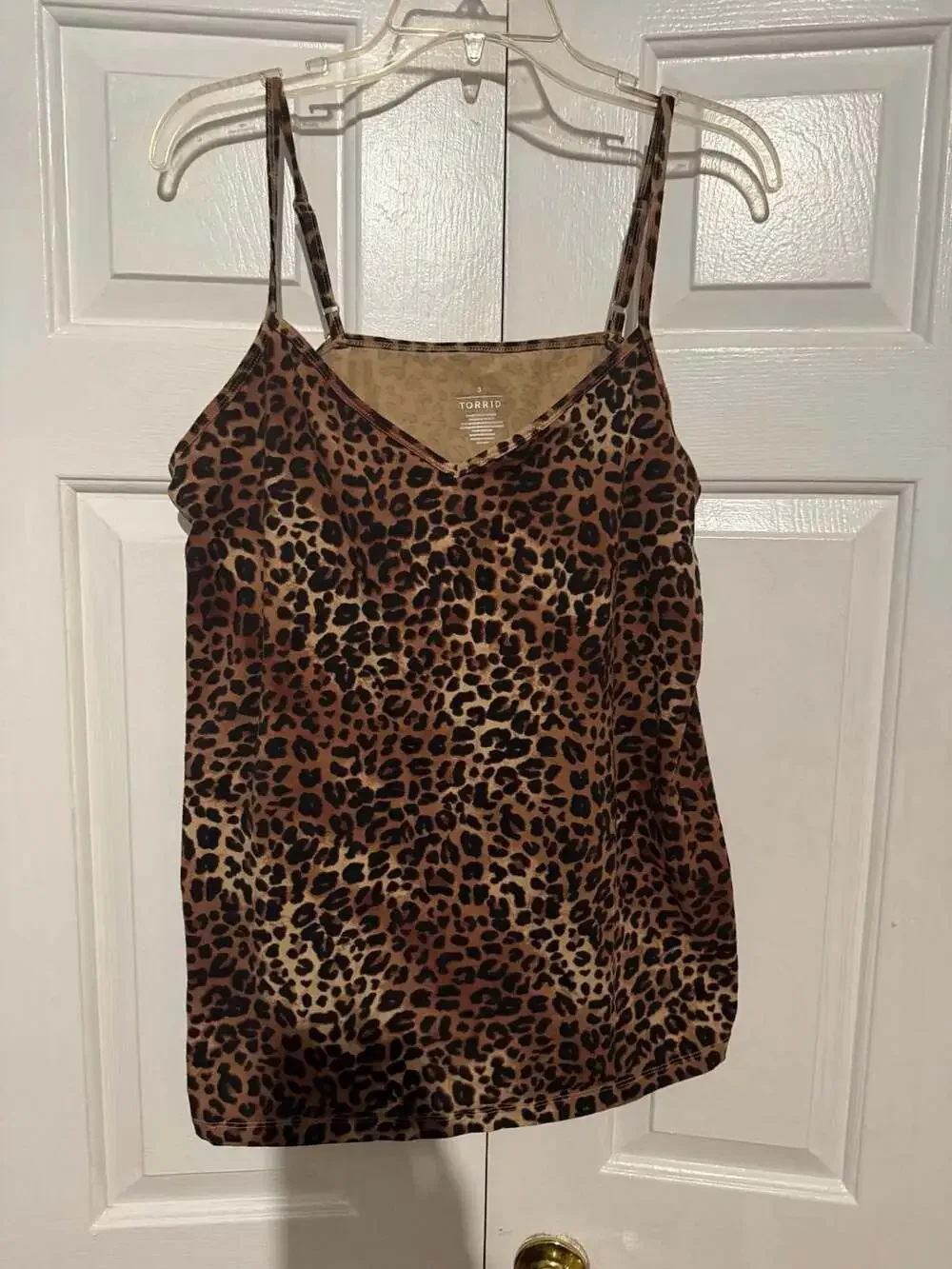 Torrid Leopard Print V-Neck Cami Tank Top Size 3 - Picture 1 of 3